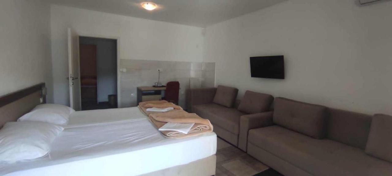 Hotel Villa Matic Неум Экстерьер фото