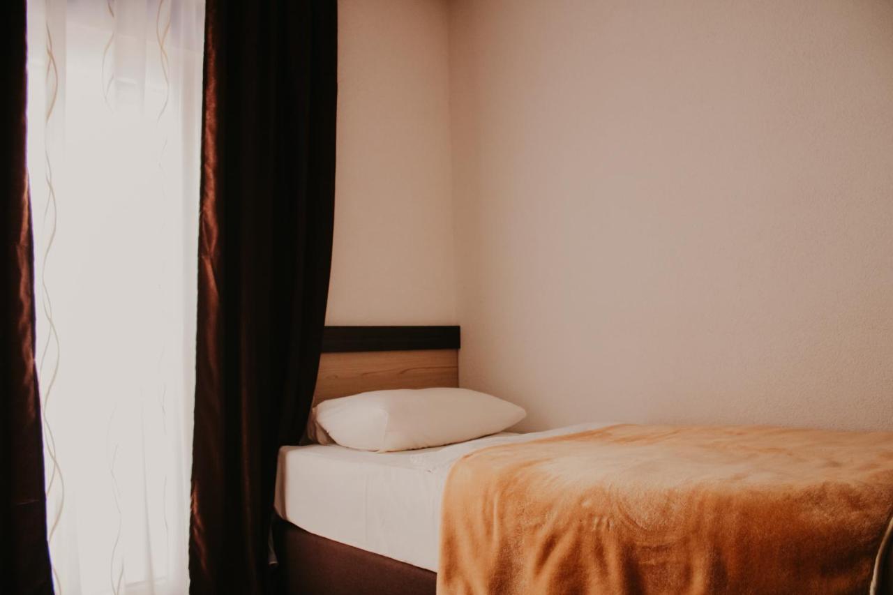Hotel Villa Matic Неум Экстерьер фото