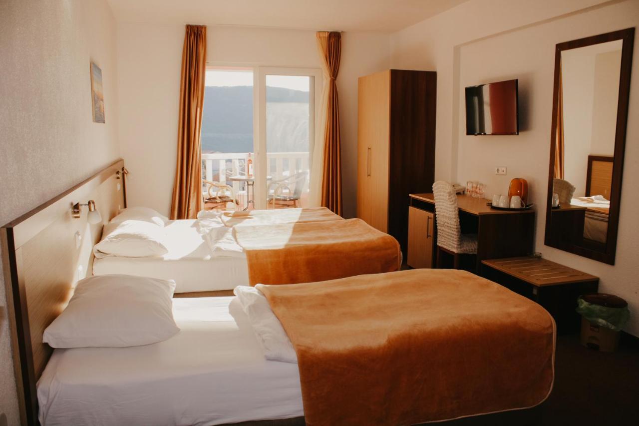 Hotel Villa Matic Неум Экстерьер фото