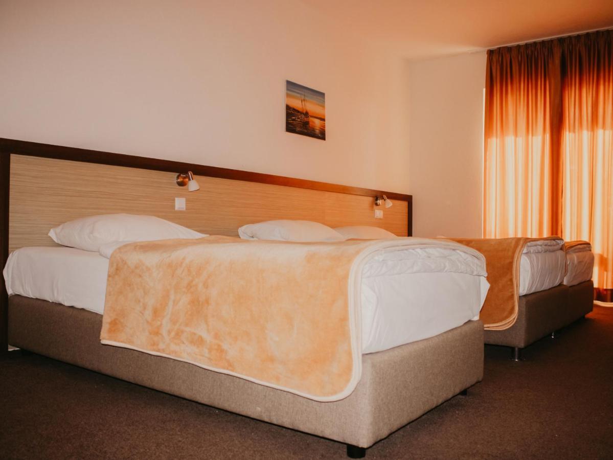 Hotel Villa Matic Неум Экстерьер фото