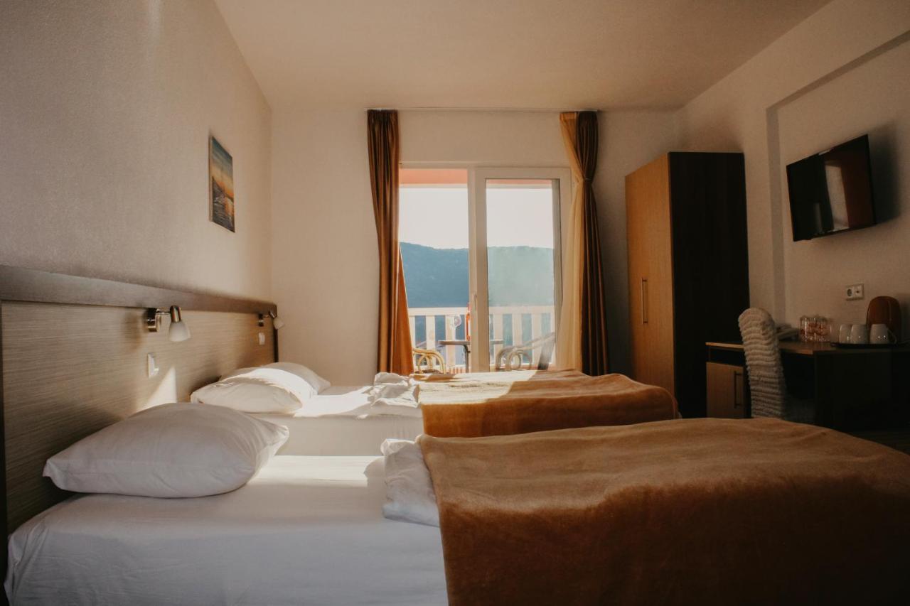 Hotel Villa Matic Неум Экстерьер фото
