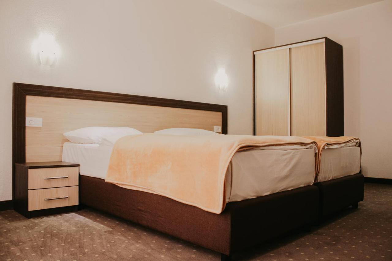 Hotel Villa Matic Неум Экстерьер фото