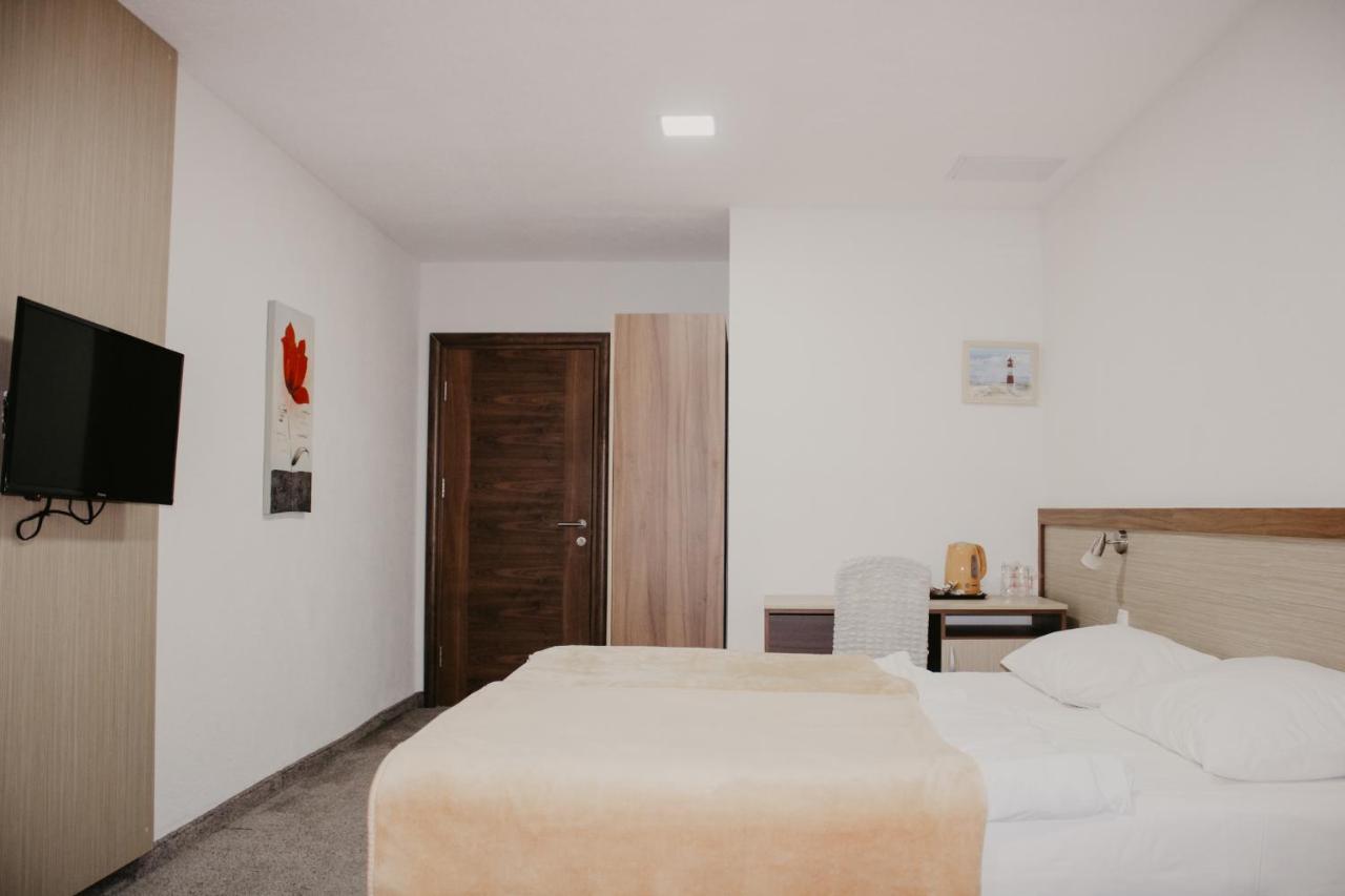 Hotel Villa Matic Неум Экстерьер фото